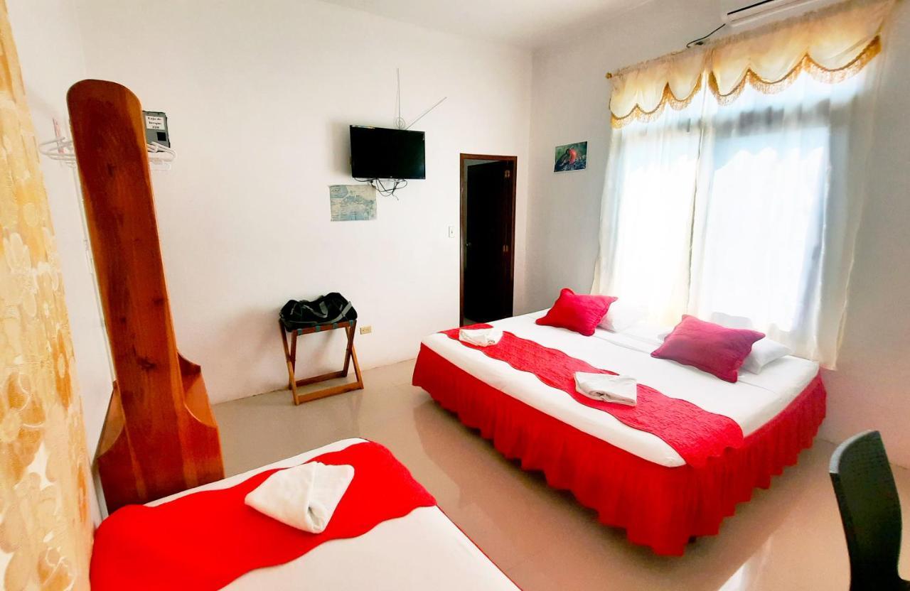 Cielo Azul Galapagos Hotel Пуэрто-Вильямиль Экстерьер фото